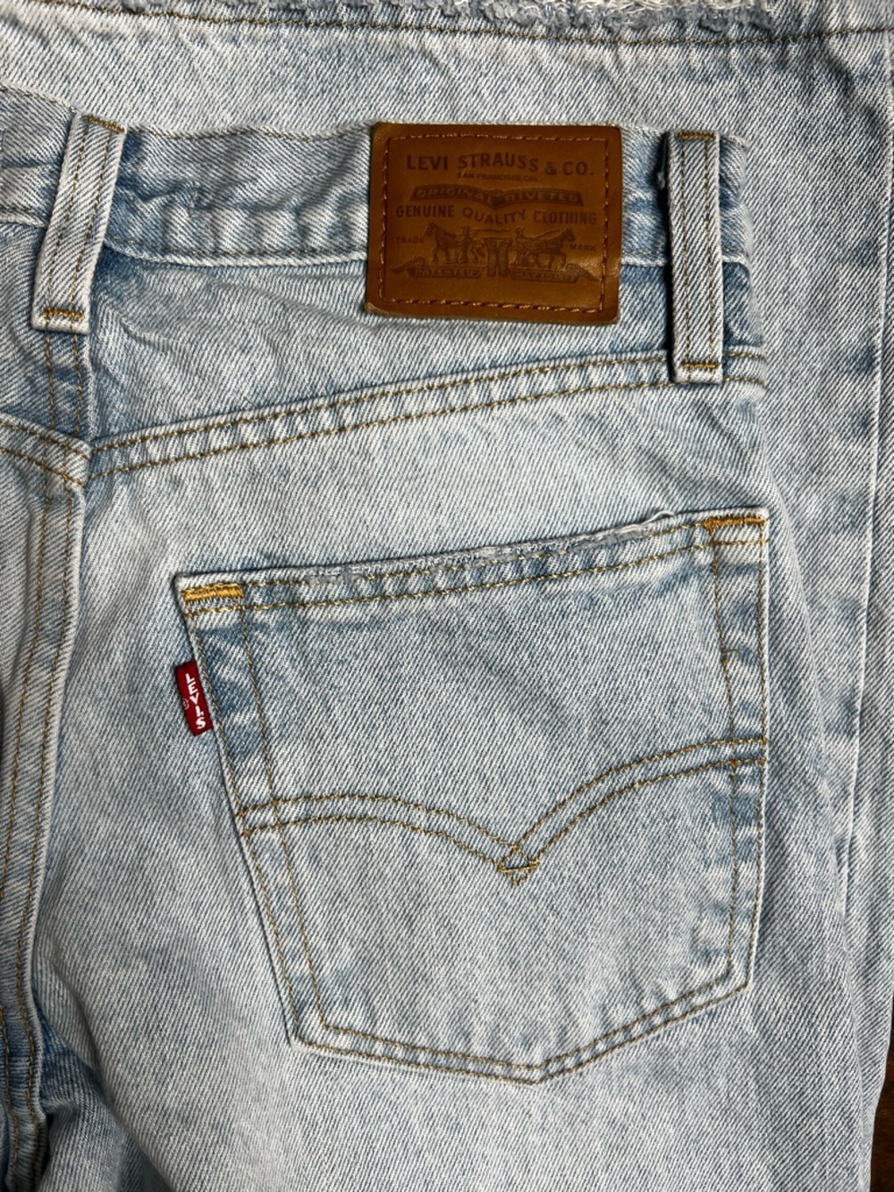 Levi’s Premium XL Straight Distressed Light Wash Wide Leg Denim Jeans - Picture 6 of 7